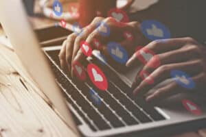 Réseaux sociaux commerçant